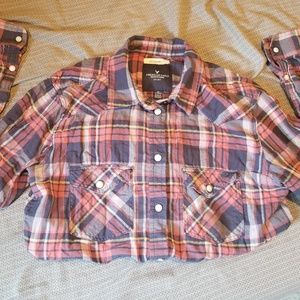 American eagle flannel size small